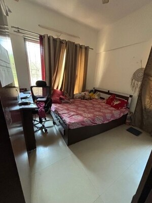 Bedroom in  Apartment at Raviraj Aureate, Pimple Saudagar – for Rent