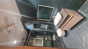 Furnished Amenities in 3 BHK Builder Floor at Sushant Lok I – for Sale