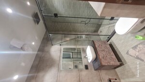 Furnished Amenities in 3 BHK Builder Floor at Sushant Lok I – for Sale