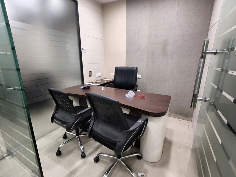 Team Area, netaji subhash place Commercial Office Space 896 Sq.Ft. In Netaji Subhash Place Delhi 10250795