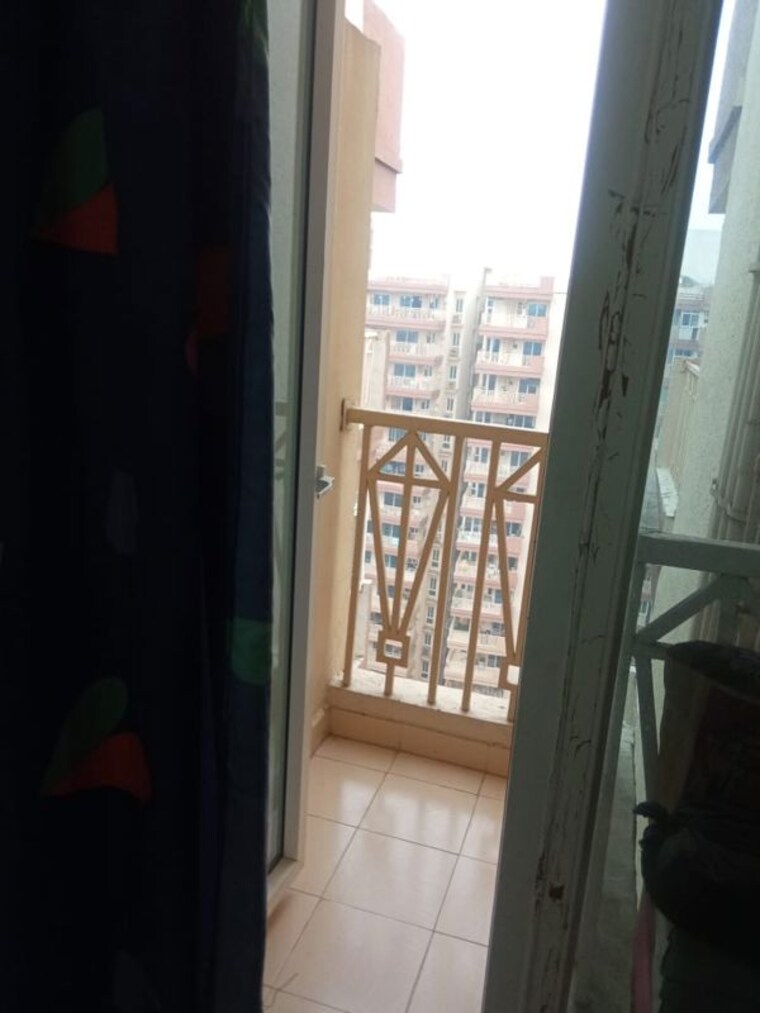 Balcony, gaur-city-7th-avenue 2 Bedroom 1075 Sq.Ft. Apartment In Sector 4 Greater Noida Greater Noida 10250758