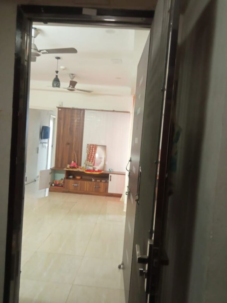 Bathroom, gaur-city-7th-avenue 2 Bedroom 1075 Sq.Ft. Apartment In Sector 4 Greater Noida Greater Noida 10250758