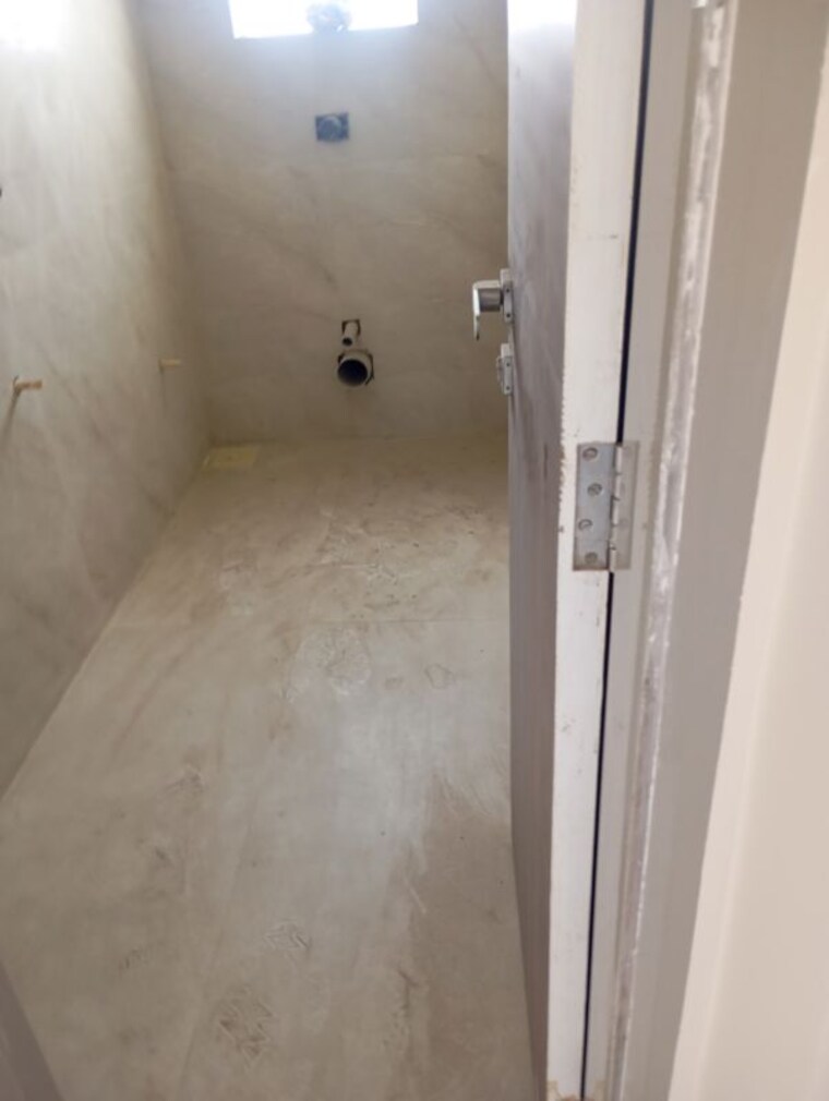 Bathroom, andheri east 2 Bedroom 600 Sq.Ft. Apartment In Andheri East Mumbai 10250815