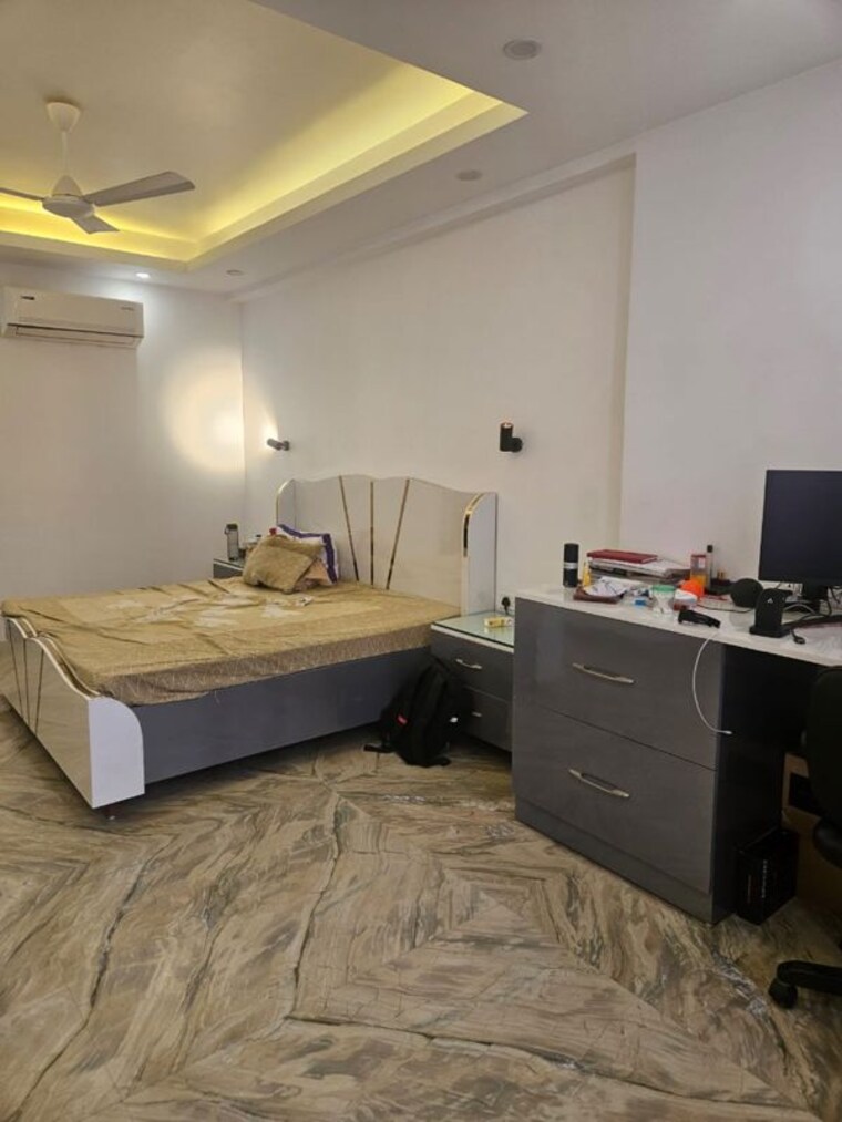 Room, bestech-center-point 3 Bedroom 1700 Sq.Ft. Independent House In Sushant Lok I Gurgaon 10250775