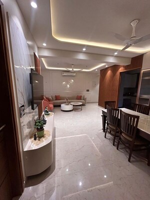 Team Area in 3 BHK Apartment at Kanchanjunga Apartments, Sector 56 – for Sale