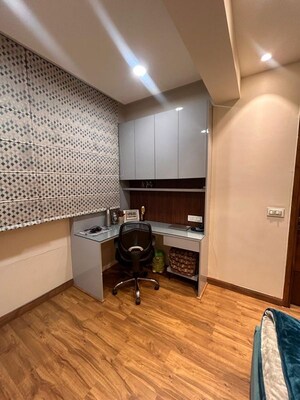 Team Area in 3 BHK Apartment at Kanchanjunga Apartments, Sector 56 – for Sale