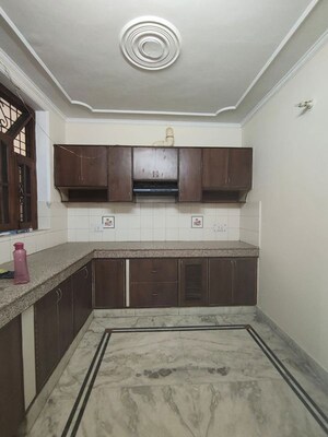 Kitchen in 2 BHK Builder Floor at Sector 39 – for Rent