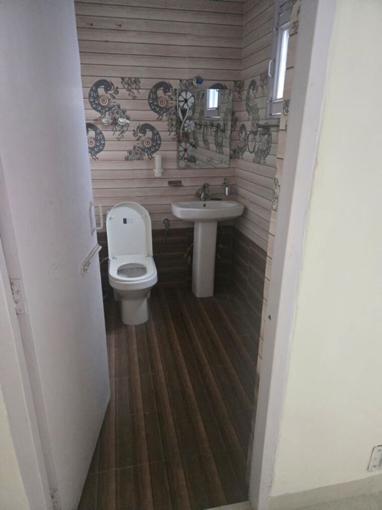 Bathroom, sector 4 2 Bedroom 835 Sq.Ft. Apartment In Sector 4 Panchkula 10250850