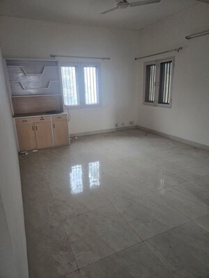 2 BHK Apartment For Sale in Sector 4