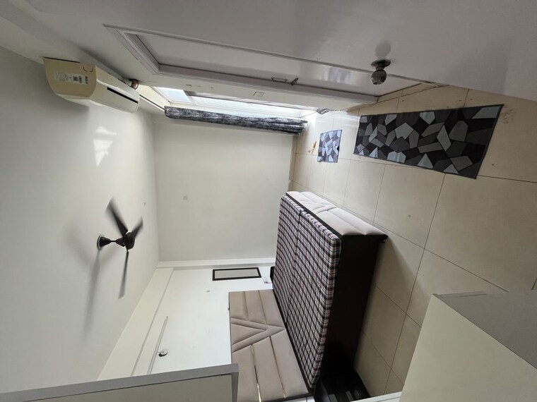 Bedroom, gurgaon village 1 Bedroom 400 Sq.Ft. Apartment In Gurgaon Village Gurgaon 10250843