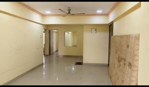 2 BHK Apartment For Rent in J P Residency, Malad West