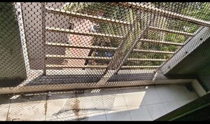 Bedroom in 2 BHK Apartment at J P Residency, Malad West – for Rent