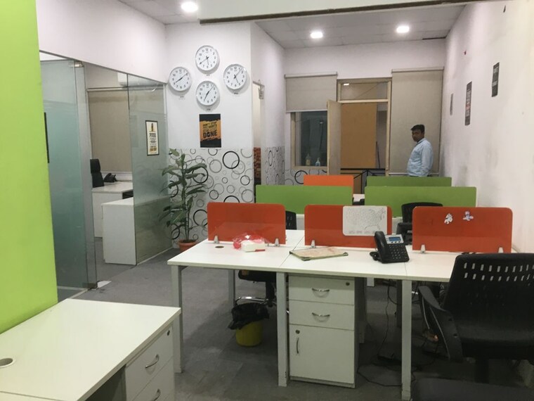 Team Area, sector 63 Commercial Office Space 4000 Sq.Ft. In Sector 63 Noida 10250826