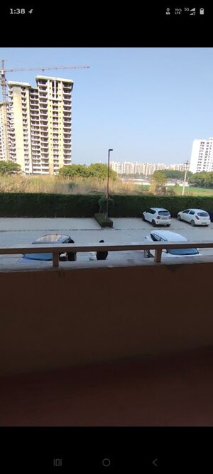 Swimming Pool in 3 BHK Apartment at Ansal Estella, Sector 103 – for Rent