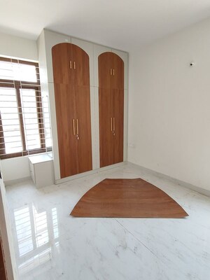 Room in 2 BHK Builder Floor at Vignana Nagar – for Rent