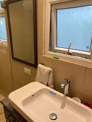 Master Bedroom in 1 BHK Apartment at Saket – for Rent