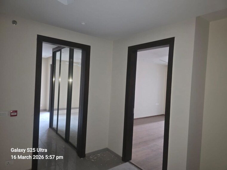 Other, sector 82 3 Bedroom 2600 Sq.Ft. Apartment In Sector 82 Mohali 10251011