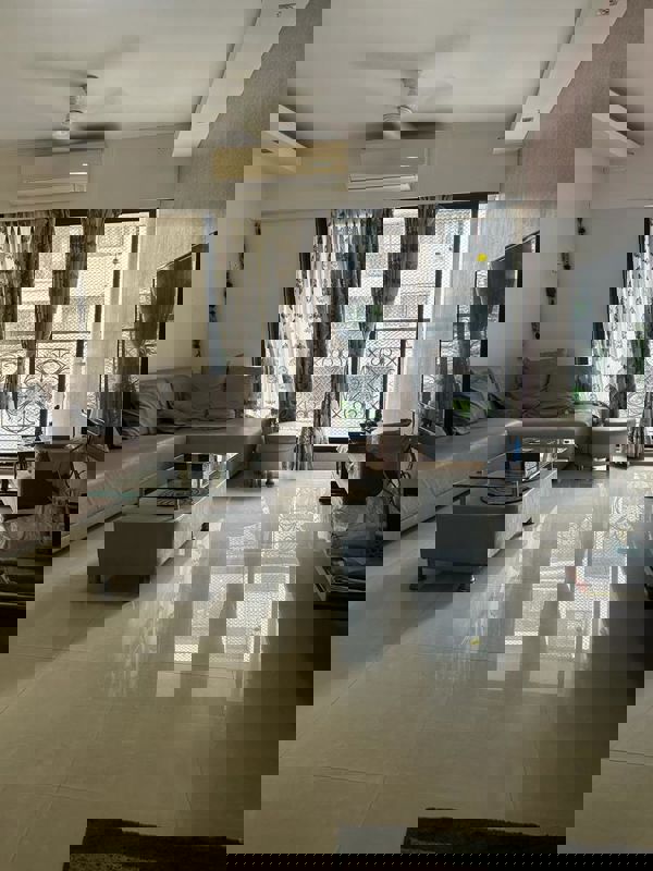 2 BHK 950 Sq.Ft. Apartment in Lalani Valentine Apartment