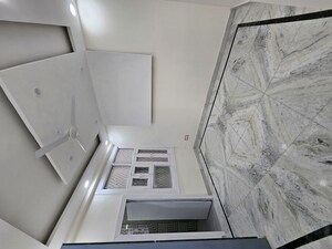 Furnished Amenities in 2 BHK Builder Floor at Green Fields Colony – for Sale