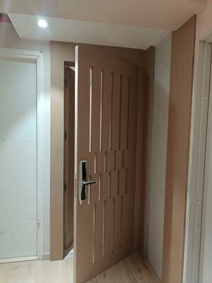 Building Lobby in 2.5 BHK Apartment at Kanakia Silicon Valley, Powai – for Rent