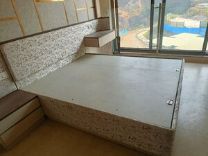 Bedroom in 2.5 BHK Apartment at Kanakia Silicon Valley, Powai – for Rent