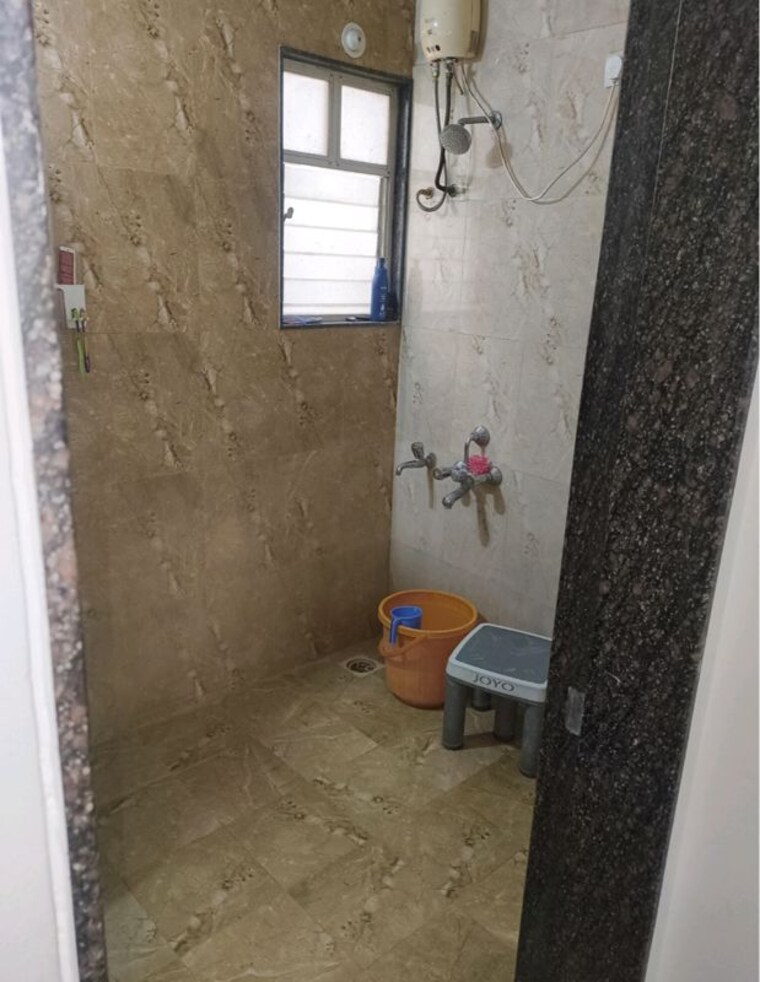 Bathroom, aakash-ganga-apartment 2 Bedroom 790 Sq.Ft. Apartment In Pimple Saudagar Pune 10251117