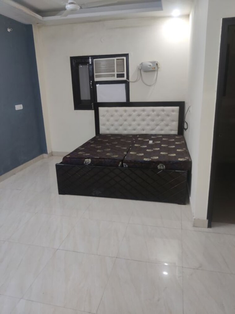 Room, sds-nri-residency-omega-ii 3 Bedroom 1499 Sq.Ft. Builder Floor In Omega Ii Greater Noida Greater Noida 10251137