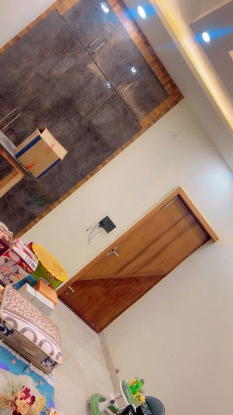 undefined, sector 30 3.5 Bedroom 320 Sq.Yd. Villa In Sector 30 Faridabad 10251069