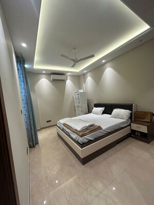 Bedroom in 3 BHK Builder Floor at Safdarjung Enclave – for Rent