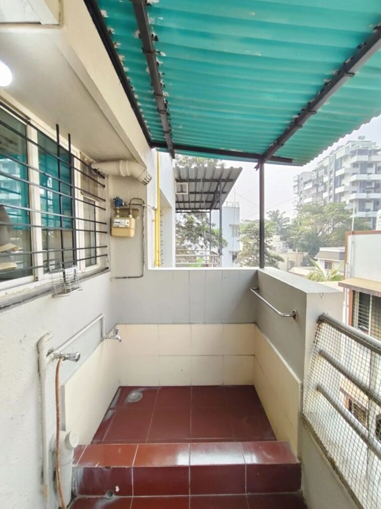 Balcony, karve nagar 2 Bedroom 1125 Sq.Ft. Apartment In Karve Nagar Pune 10251304