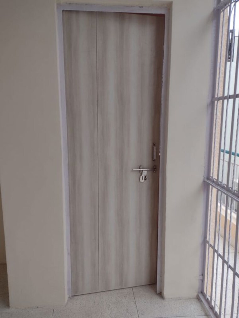 Other, east of kailash 2 Bedroom 1300 Sq.Ft. Builder Floor In East Of Kailash Delhi 10251320