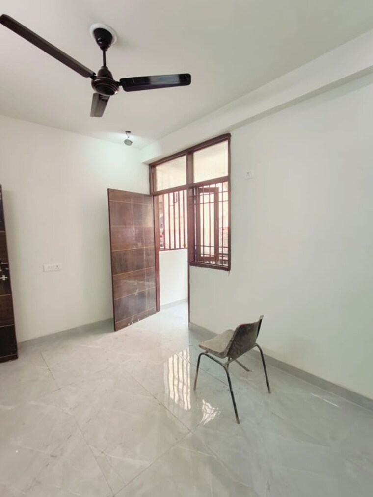 Room, saket 1 RK 400 Sq.Ft. Builder Floor In Saket Delhi 10251329