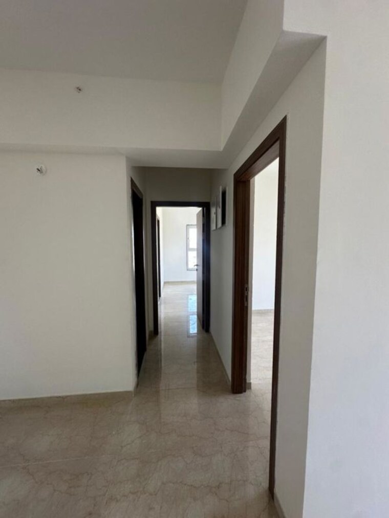 Room, shapoorji-pallonji-bkc-28 2 Bedroom 650 Sq.Ft. Apartment In Bandra East Mumbai 10251296