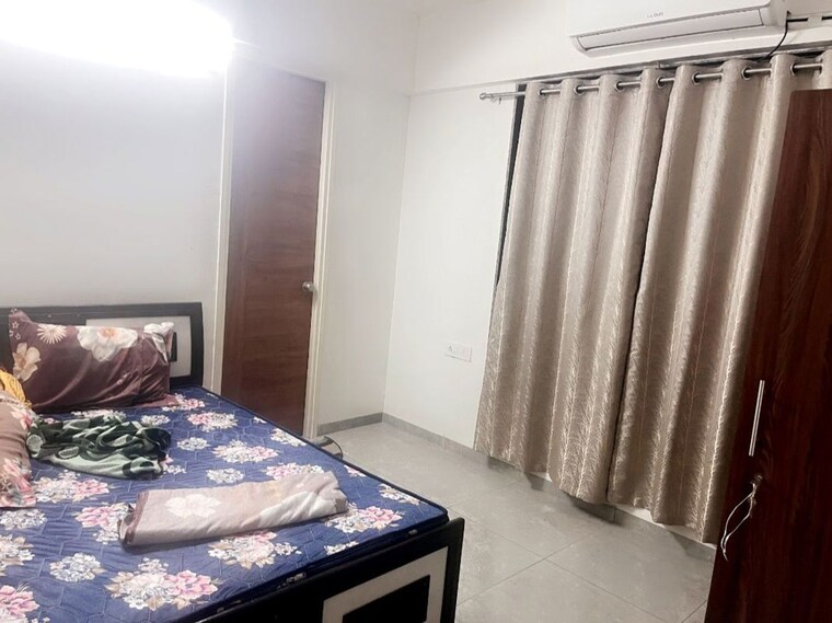 Bedroom, sargasan 3 Bedroom 196 Sq.Yd. Apartment In Sargasan Gandhinagar 10251333