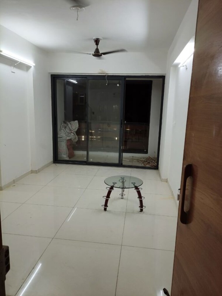 Room, sargasan 3 Bedroom 154 Sq.Ft. Apartment In Sargasan Gandhinagar 10251413