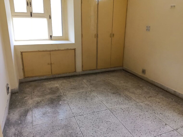 Room, sector 7 dwarka 3 Bedroom 1500 Sq.Ft. Apartment In Sector 7 Dwarka Delhi 10237324