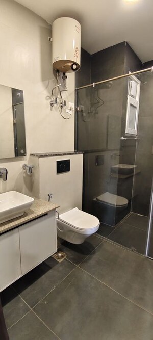 Bathroom in 1 BHK Builder Floor at Sector 52 – for Rent