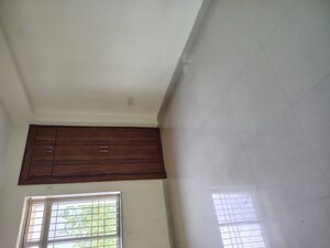 Furnished Amenities in 3 BHK Apartment at Bariatu Housing Colony – for Rent