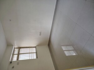 Furnished Amenities in 3 BHK Apartment at Bariatu Housing Colony – for Rent