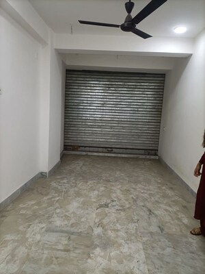  Shop – Exterior View View at Cit Road - for Rent
