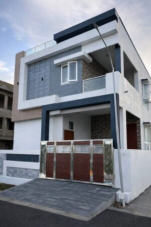 1 BHK Independent House For Sale in Devanahalli Road