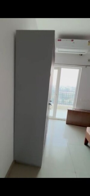 Furnished Amenities in 3 BHK Apartment at Ajnara Le Garden Phase II, Sector 16b Greater Noida – for Sale