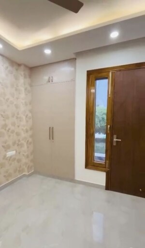 Room in 3 BHK Builder Floor at BPTP Park Elite Floors, Sector 85 – for Sale