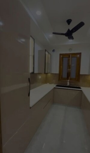 Building Lobby in 3 BHK Builder Floor at BPTP Park Elite Floors, Sector 85 – for Sale