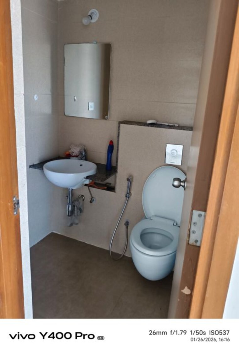 Bathroom, udyan-complex 3 Bedroom 1250 Sq.Ft. Apartment In Marol Mumbai 10251737