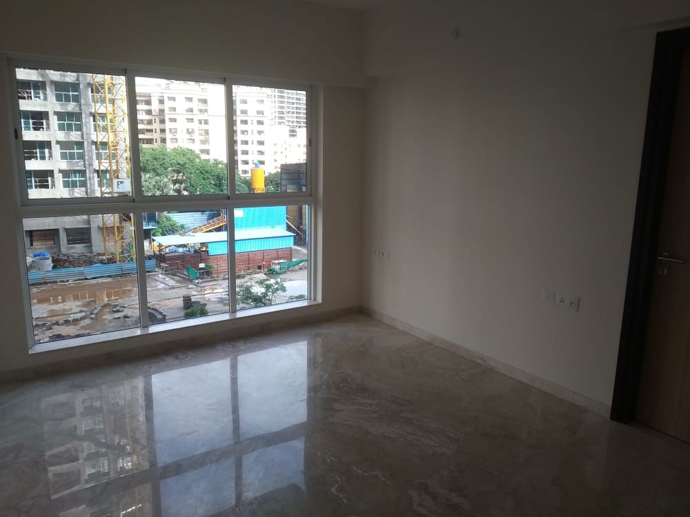 3 BHK + Extra Room Apartment For Rent in L&T Emerald Isle