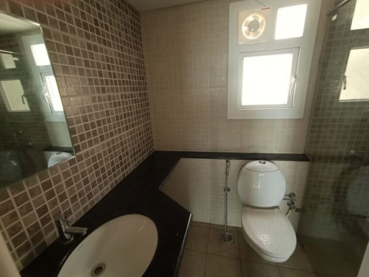 Bathroom, brigade-northridge 2 Bedroom 923 Sq.Ft. Apartment In Kogilu Road Bangalore 10251964