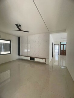 3 BHK Apartment For Rent in SRR Sriram River View