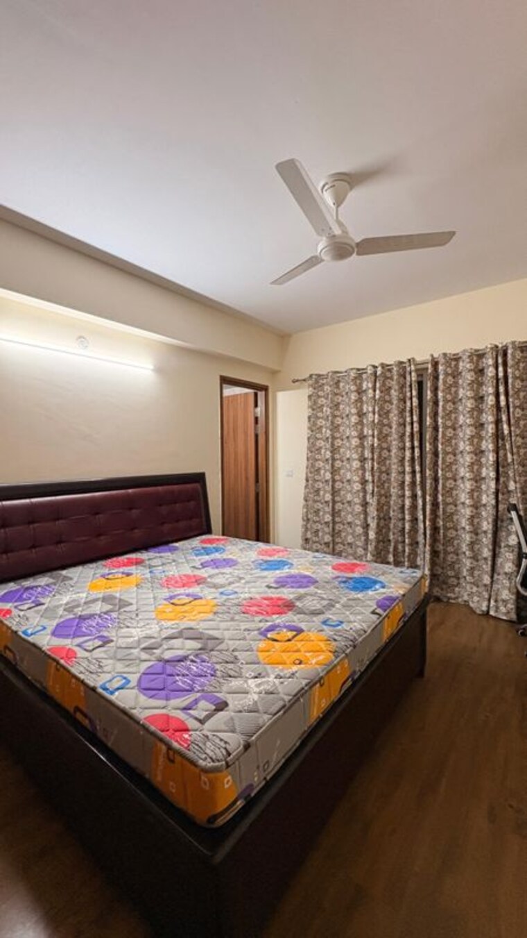 Bedroom, experion-capital 4 Bedroom 2550 Sq.Ft. Apartment In Vibhuti Khand Lucknow 10252063