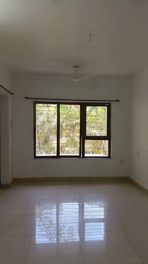 Bedroom in 3 BHK Apartment at Dosti Blossom, Wadala East – for Rent
